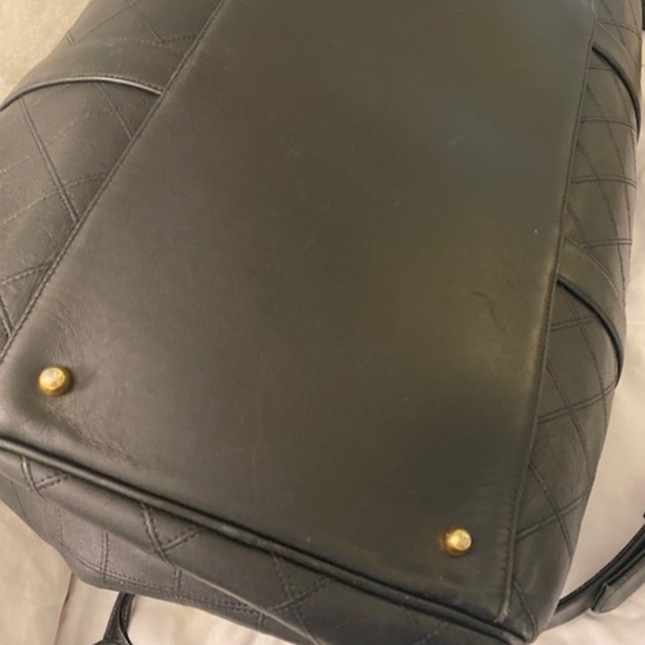 VIntage CHANEL Diamond-Quilted Leather Weekend Duffel - Picture 3 of 10